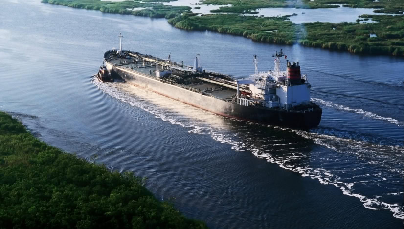 Energy-East-Oil-Export-Oilsands-Tankers.jpg