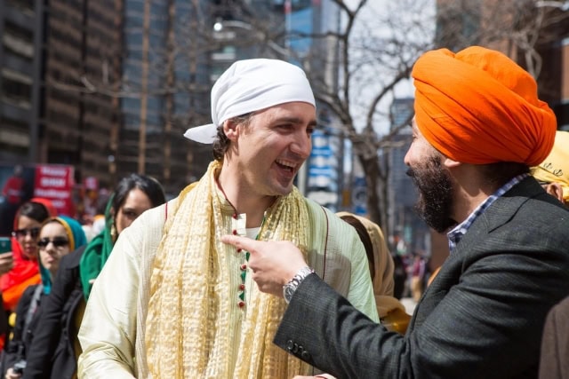 Justin-Trudeau-Navdeep-Bains.jpg