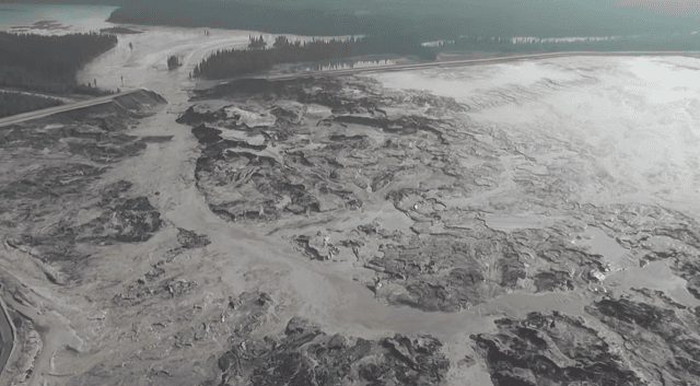 Mount-Polley-Mine-Tailings-Pond-Breach-DeSmog-Canada.png