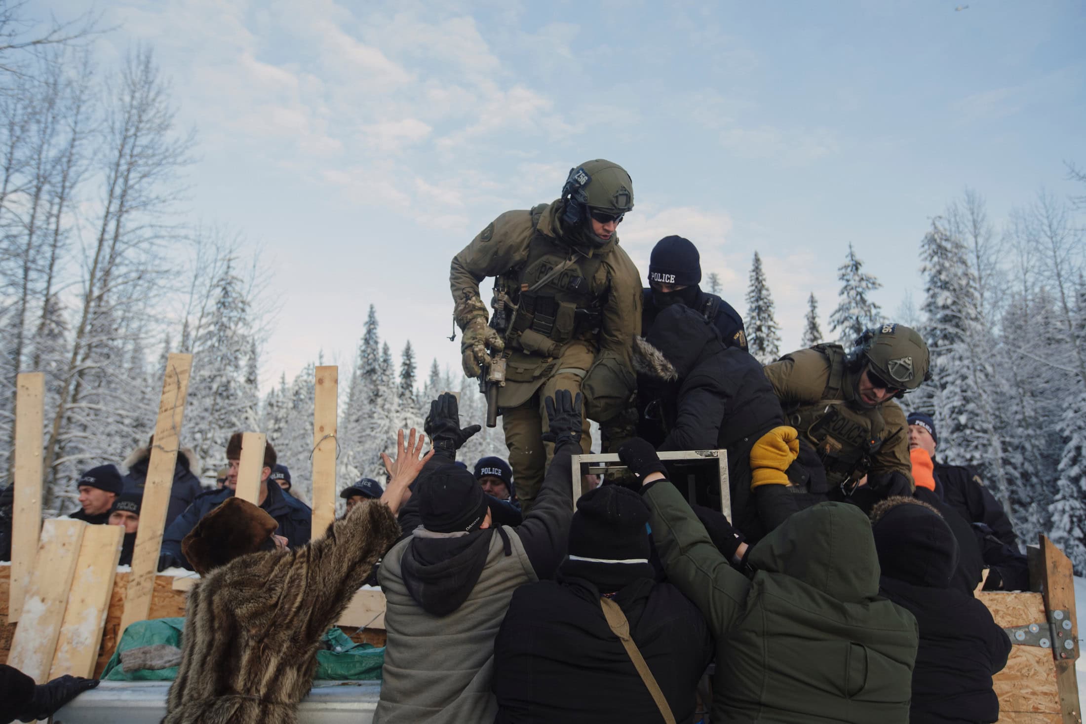 Wet'suwet'en Coastal GasLink January 2019 Barricade