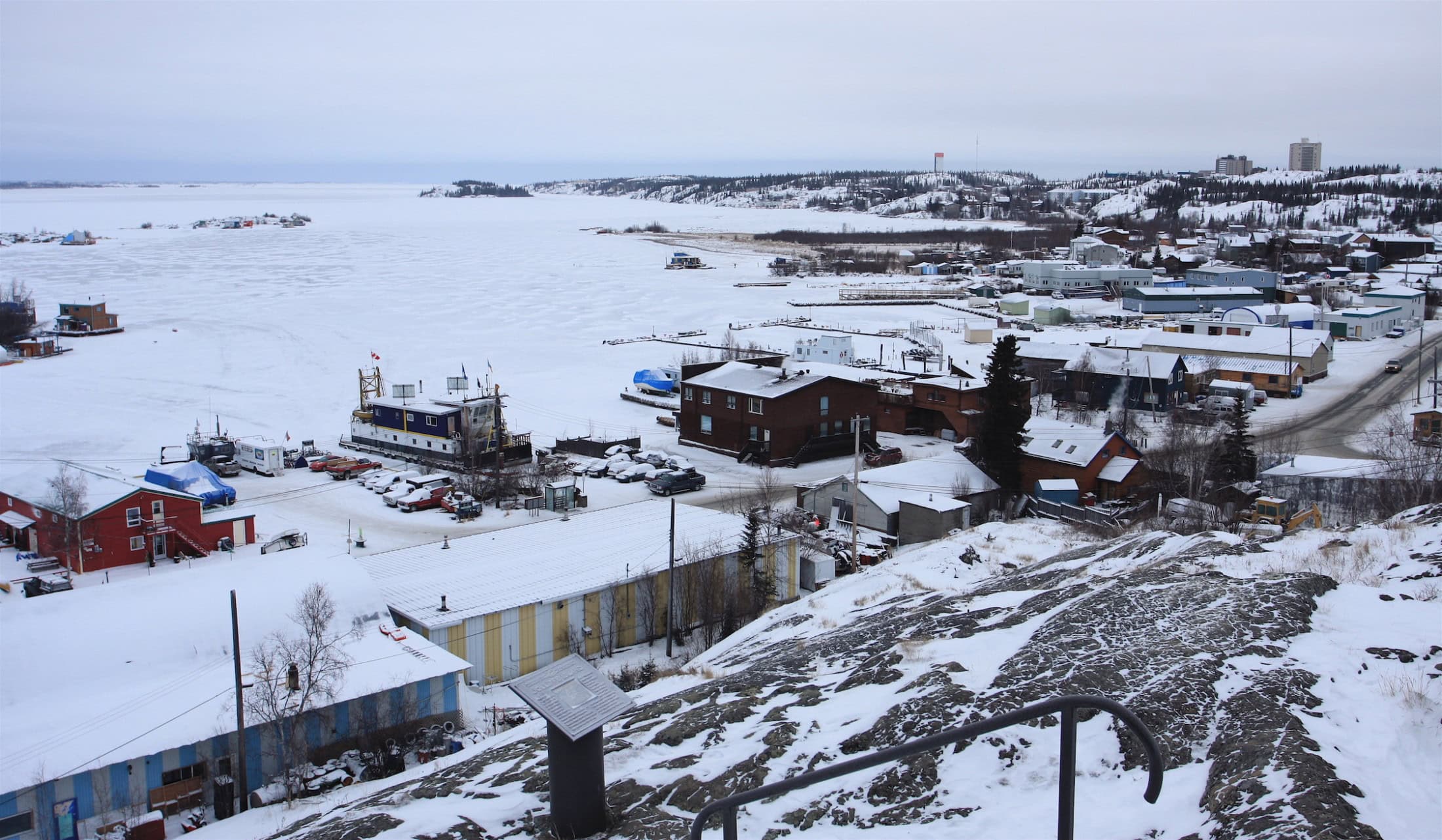 yellowknife-great-slave-lake