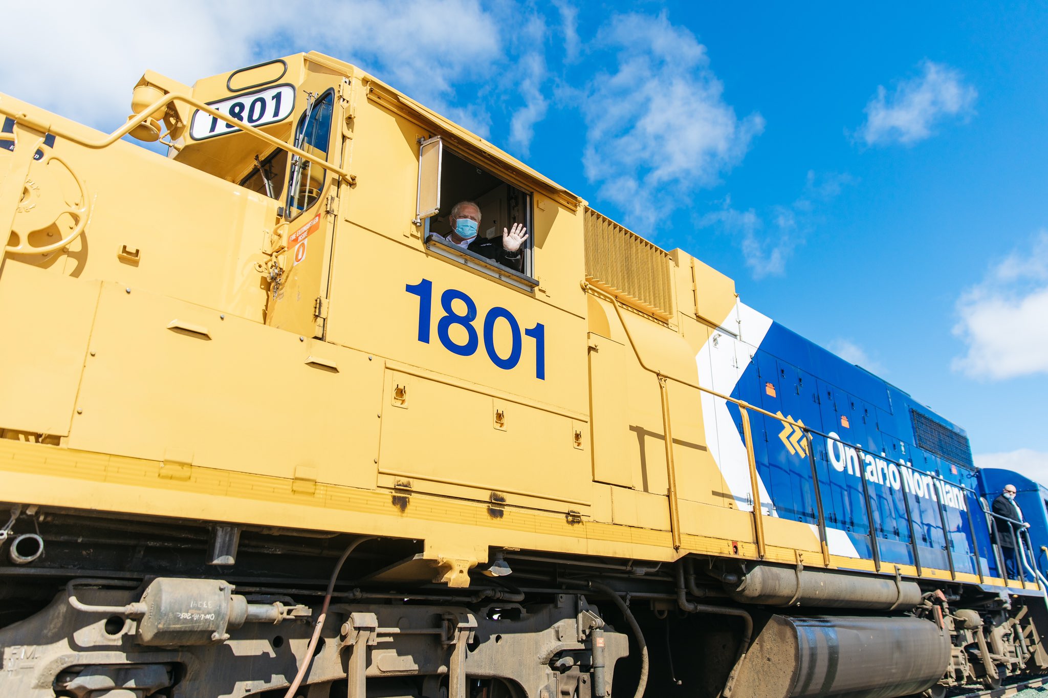 Ontario-northerntrain-Ford-twitter