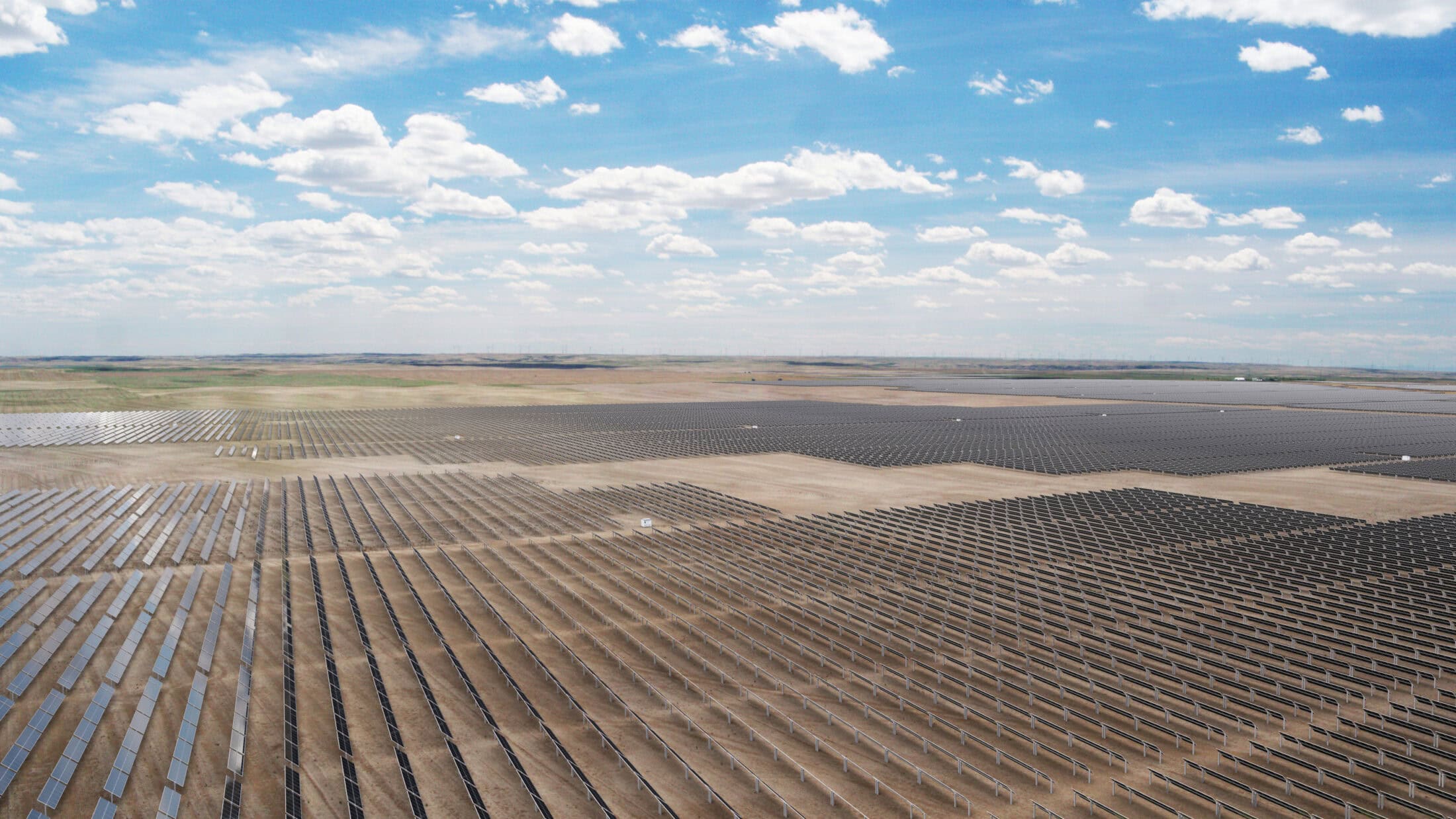 Travers solar farm alberta