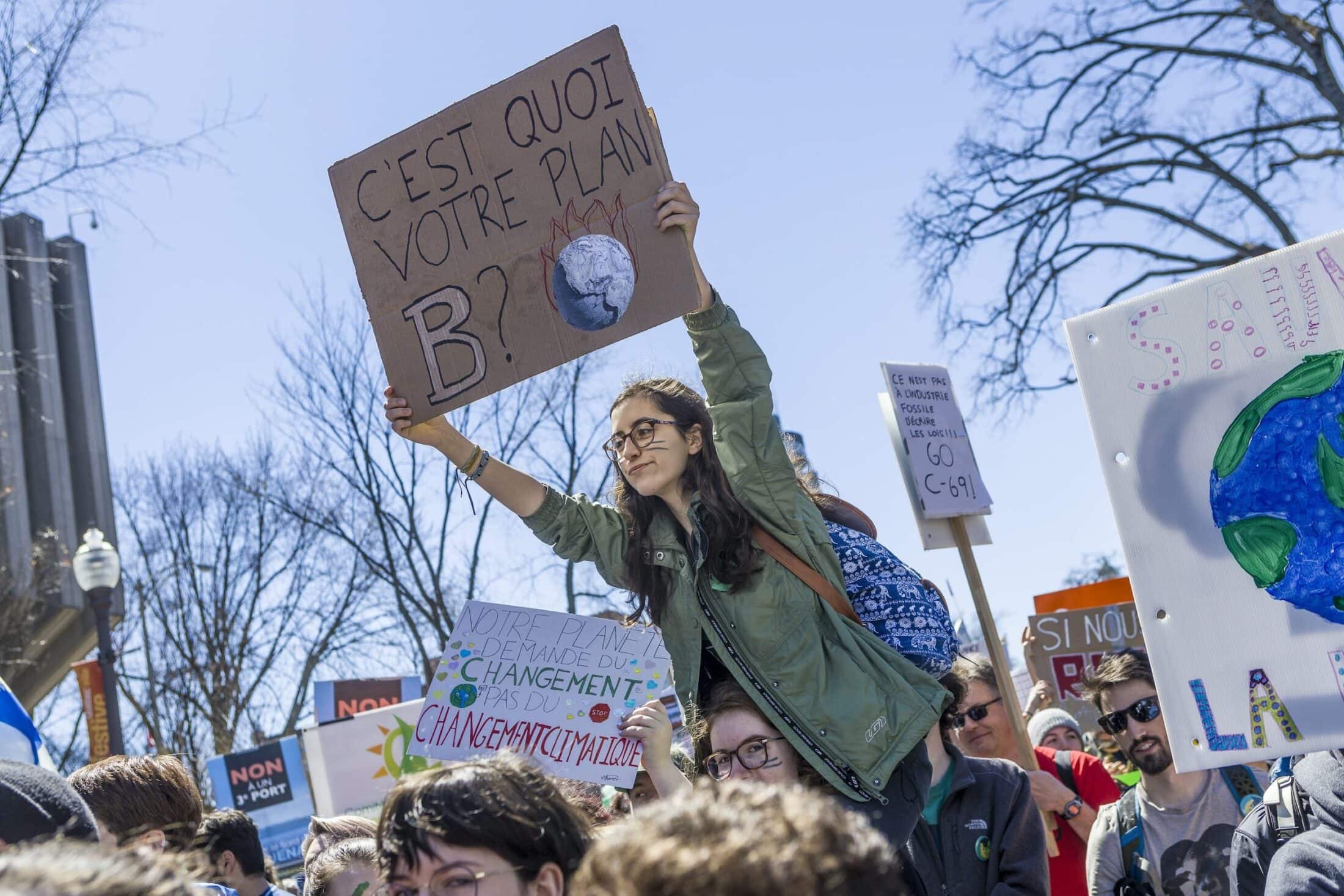 Protesters take part into the Jour de la terre