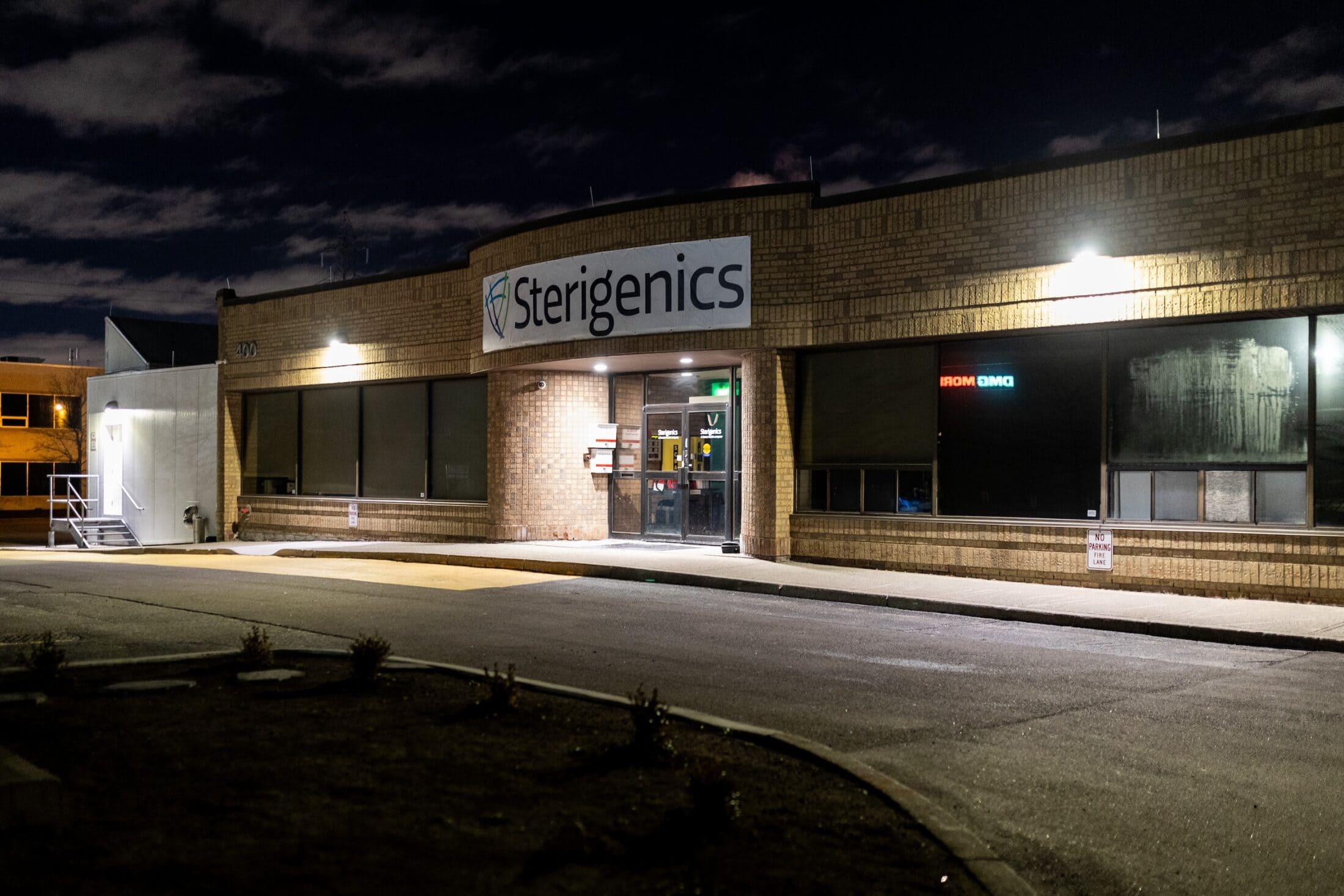 Ont-SterigenicsFactoryNight-Sauga-Naidu4