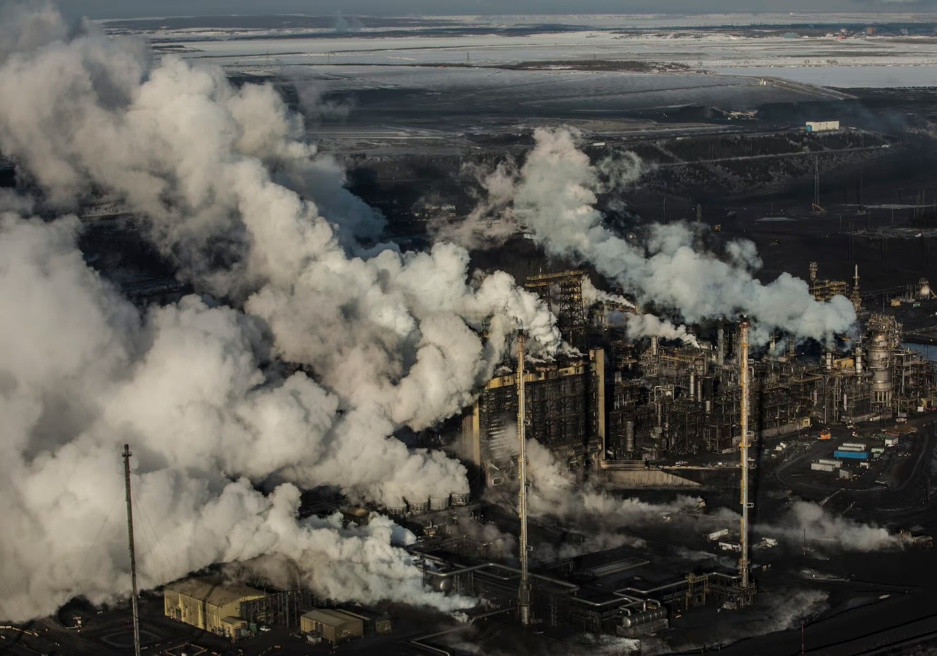 AB-oilsands-Ft-McMurray-aerials-Bracken-028-2048x1433