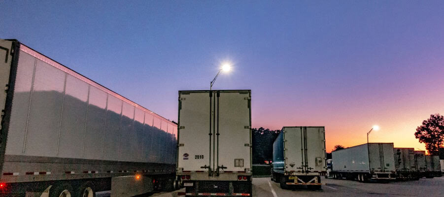 semi truck rest stop
