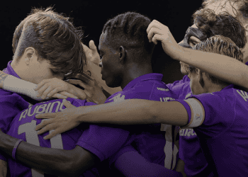 Mercato : Fiorentina officialise l’arrivée du jeune défenseur sénégalais Pape Alou Niang - wiwsport