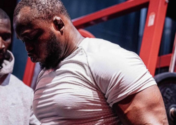 Combat Royal : (Images) Le Roi des Arènes dévoile les premières images de sa préparation en France ! - wiwsport