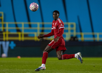 Robert Page (entraîneur U21 Liverpool) impressionné par les débuts de Mor Talla Ndiaye : « Je suis vraiment ravi de la performance de Mor, il a livré une prestation remarquable » - wiwsport