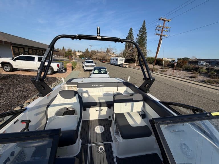 Modern Bayliner VR5 boat with spacious interior and sleek design.