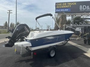 Compact Bayliner E 16 with Mercury 75HP engine for sale.