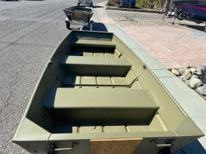 Opti-friendly aluminum fishing boat for 2025 Lowe 1040 model.