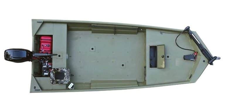 Crestliner Retriever Jon 1860 Tiller boat with outboard motor and fishing setup.