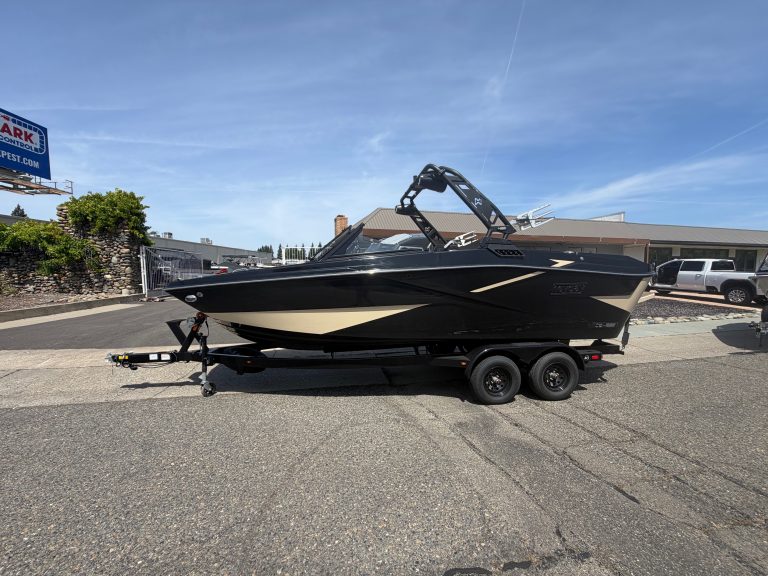 Opti performance surf boat for 2026 HeyDay H 22 model.