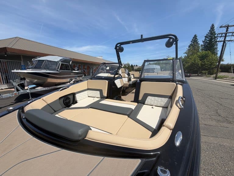 Premium 2026 HeyDay H 22 Surf Boat for optimal water sports performance.