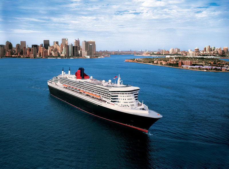 Qm2 17359 sea