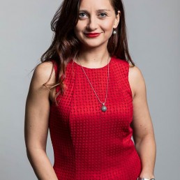 Portrait of Jeta Bejtullahu for the European Social Network