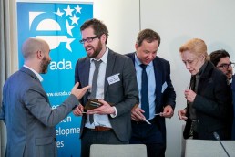 Business cards exchange between attendees during the 2020 Brokerage Event for Innovation Agencies by EURADA