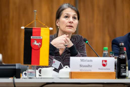 Miriam Staudte speaking at a conference in Brussels 2025