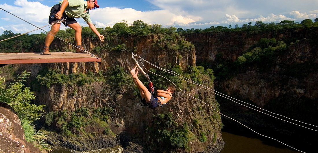 victoria-falls-safari