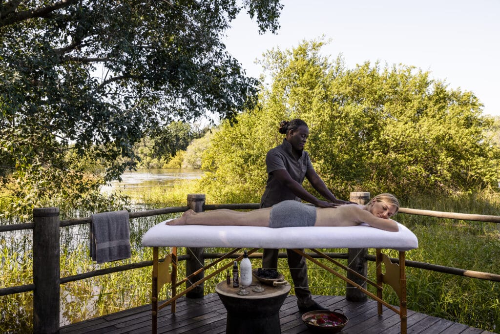 Outdoor spa treatment at a luxury lodge, Zambia | Photo credits: Sanctuary Sussi & Chuma