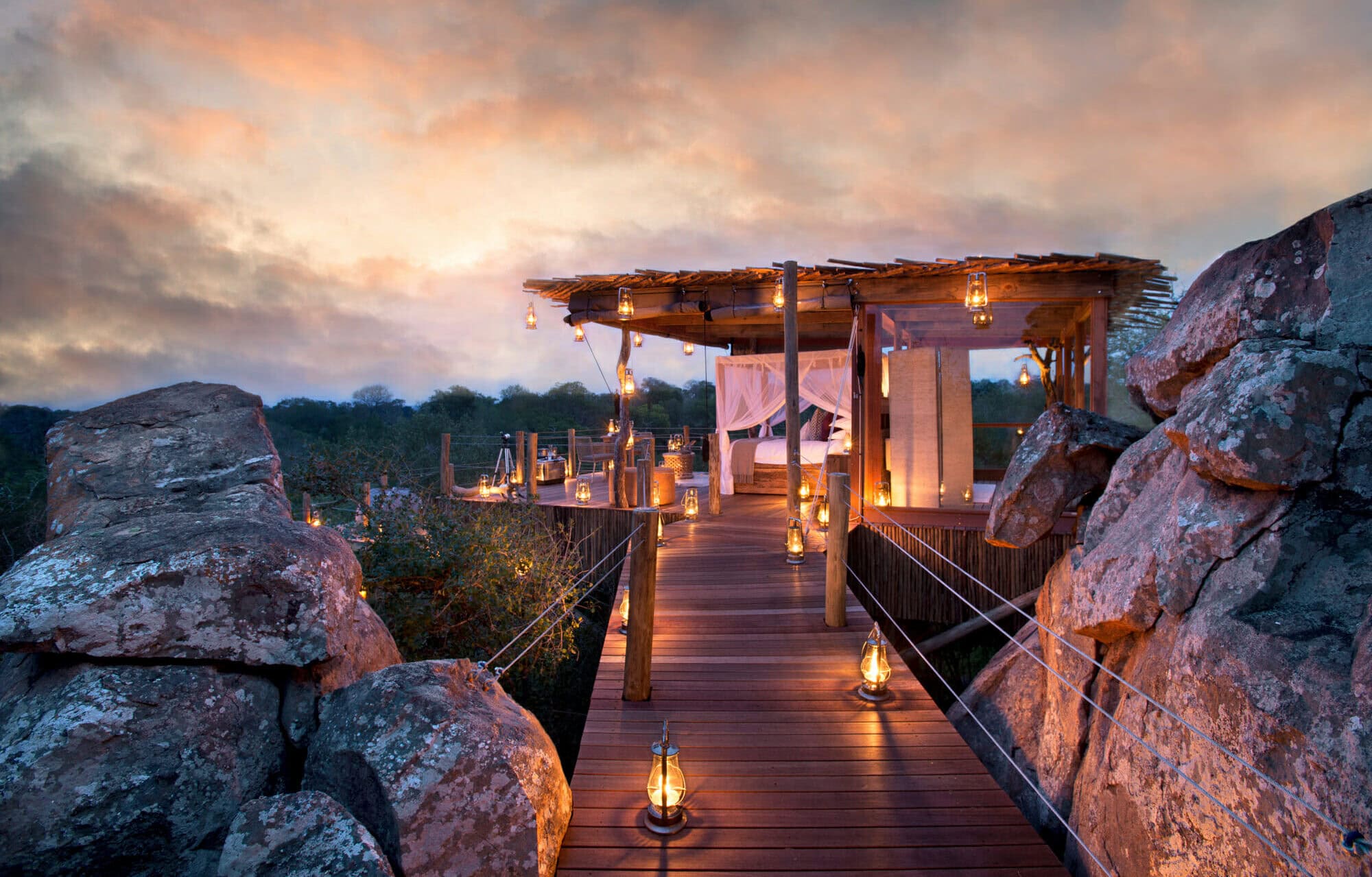 Treehouse suite at luxury lodge, Greater Kruger Park for a honeymoon safari in South Africa