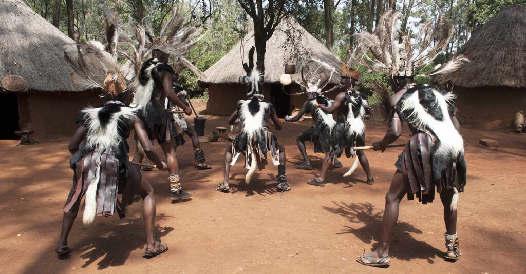 Traditional Kenyan warriors at Bomas of Kenya | Photo credit: Maasai Mara National Reserve