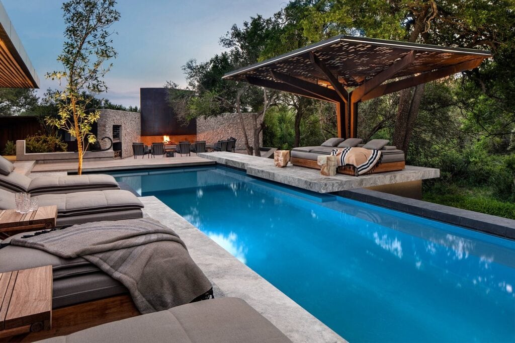 Pool area at Mapoga Villa, Sabi Sands Game Reserve | Photo credit: Cheetah Plains