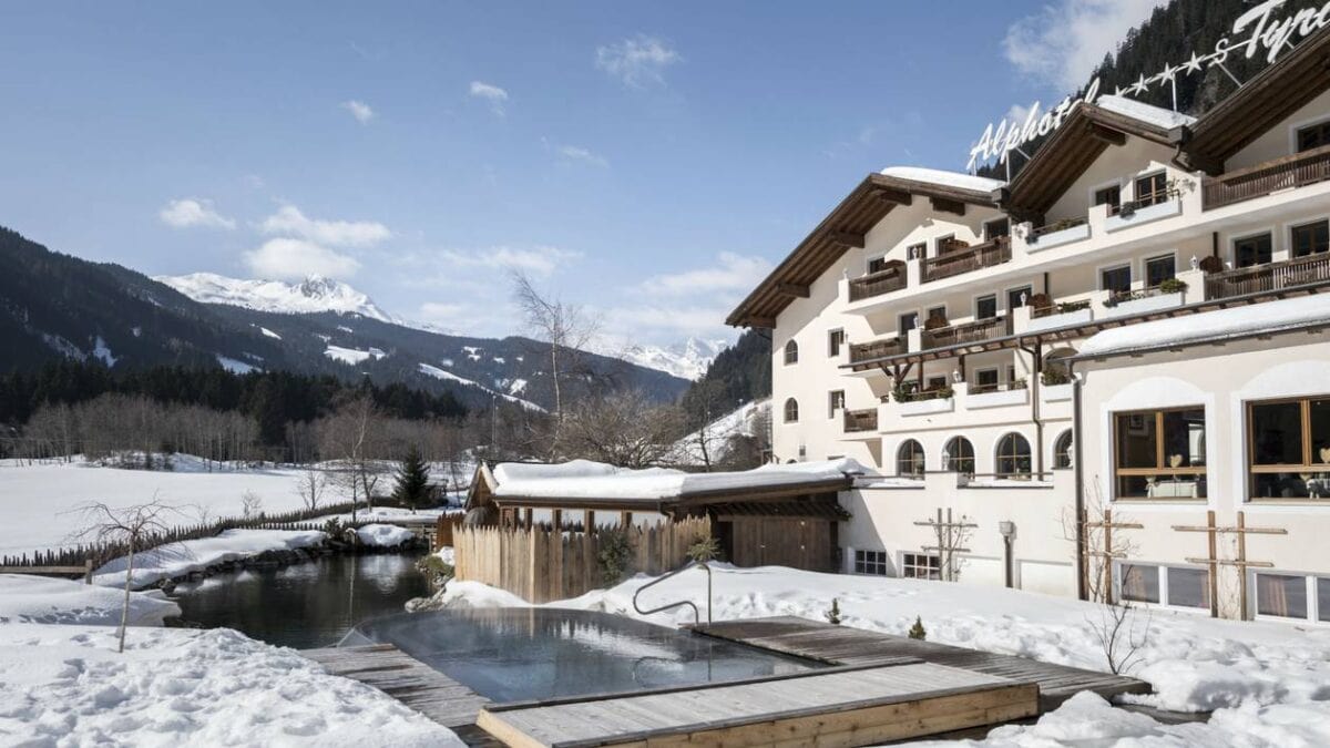 Hotel racines famitica 4 stelle