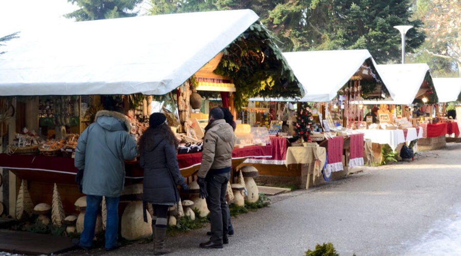 Mercatini di Natale a Levico Terme: magia per grandi e bambini