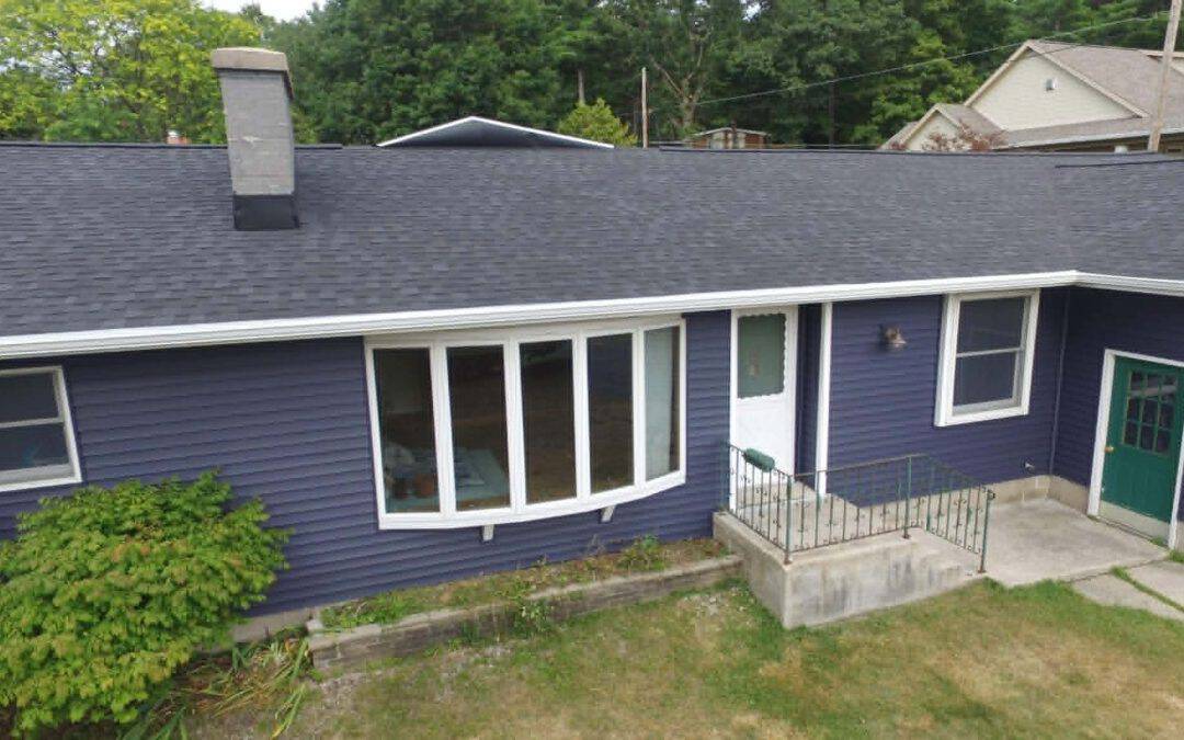How Much Does New Vinyl Siding Cost in West Michigan? (2026 Guide)