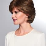 Stylish short brown wig for women, perfect for a natural look and everyday wear.