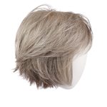 Short blonde wig with layered style on a mannequin head.