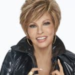 Elegant short layered wig for women with a modern look.