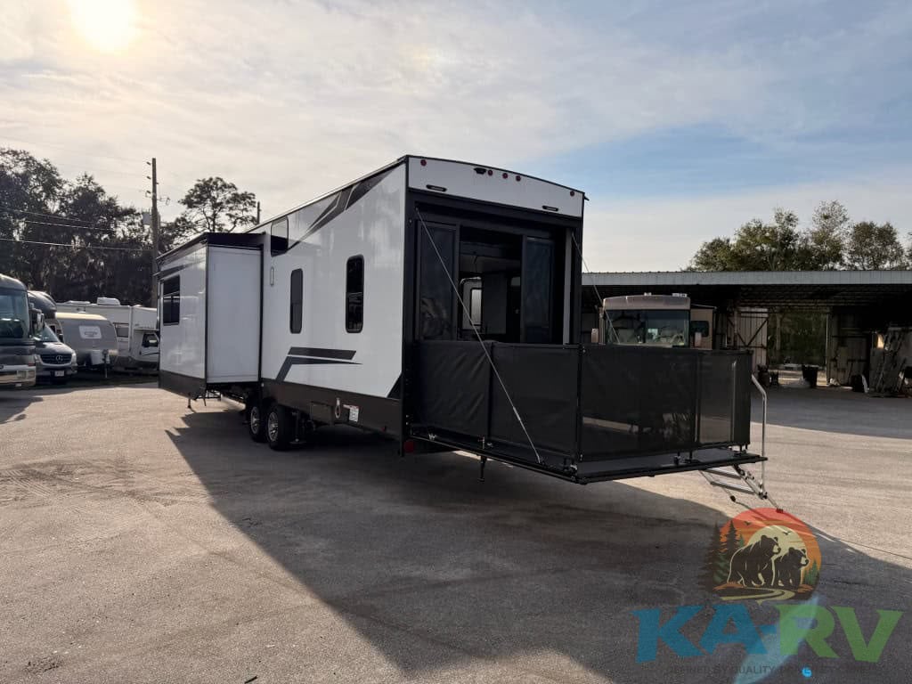 Luxury RV for 2025 Dutchmen Voltage 3800 with premium amenities and reliable performance.