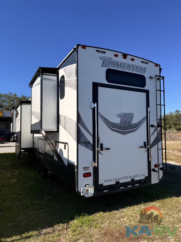 RV trailer repair for Optima vehicles and accessories.