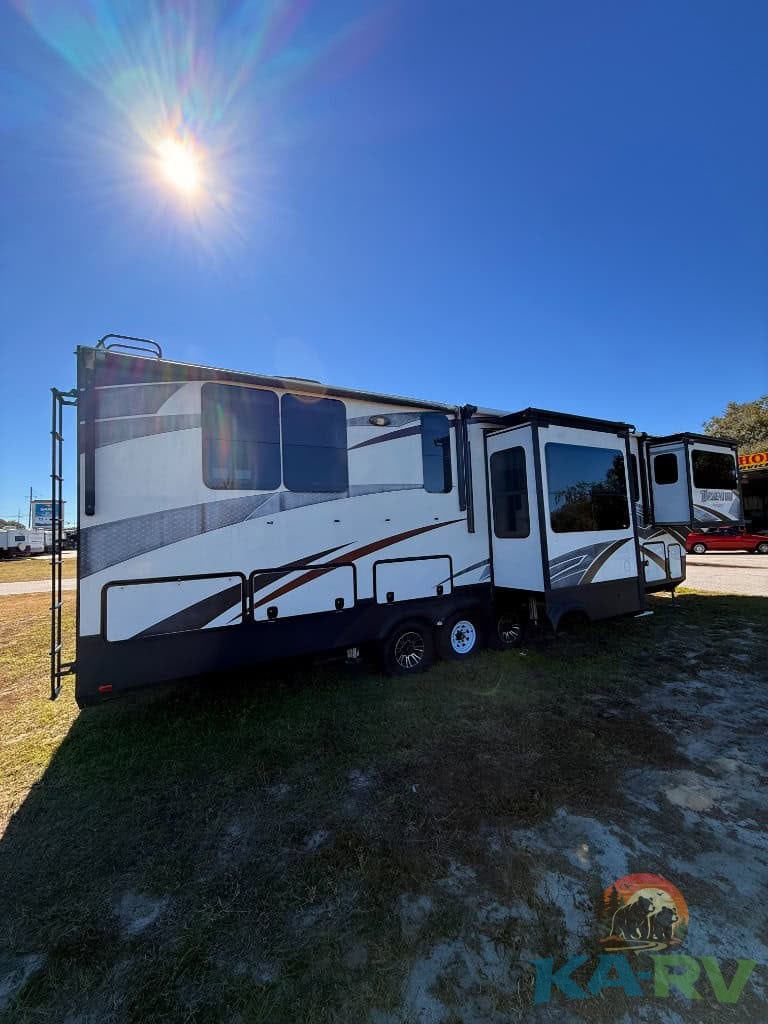 Luxury RV for Optima travel and camping adventures.
