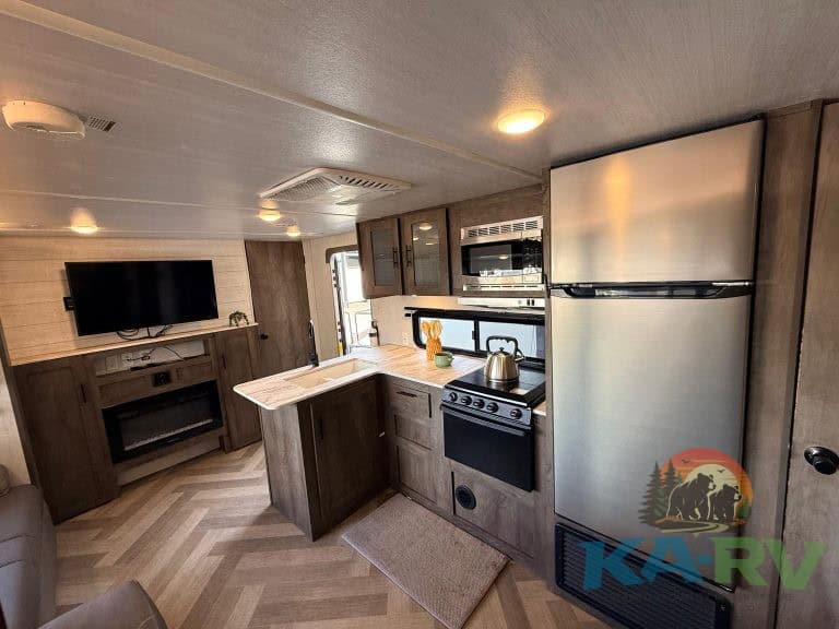 Efficient interior of a 2021 Forest River Salem Cruise Lite 263BHXL.