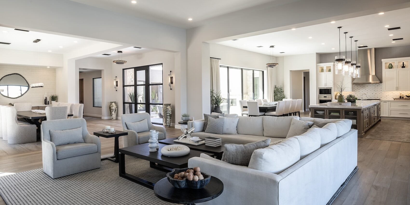 Luxury Homes Scottsdale Arizona and Interior Design