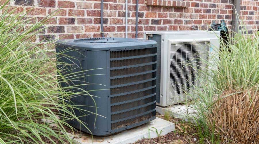 The Ultimate Summer Match: Central Air Versus Mini Splits