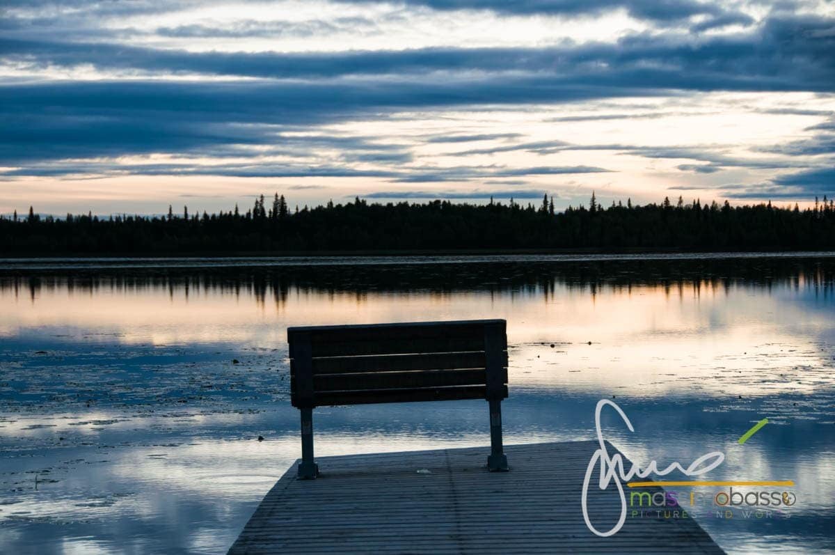 Scorcio Di Panorama Di Un Lago , Durante Il Viaggio In Alaska In Auto