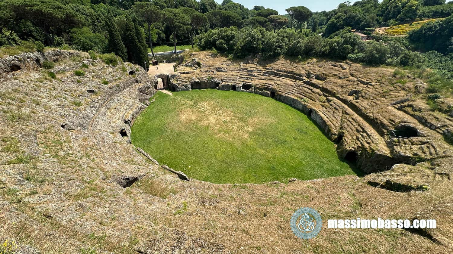 Anfiteatro Romano Di Sutri