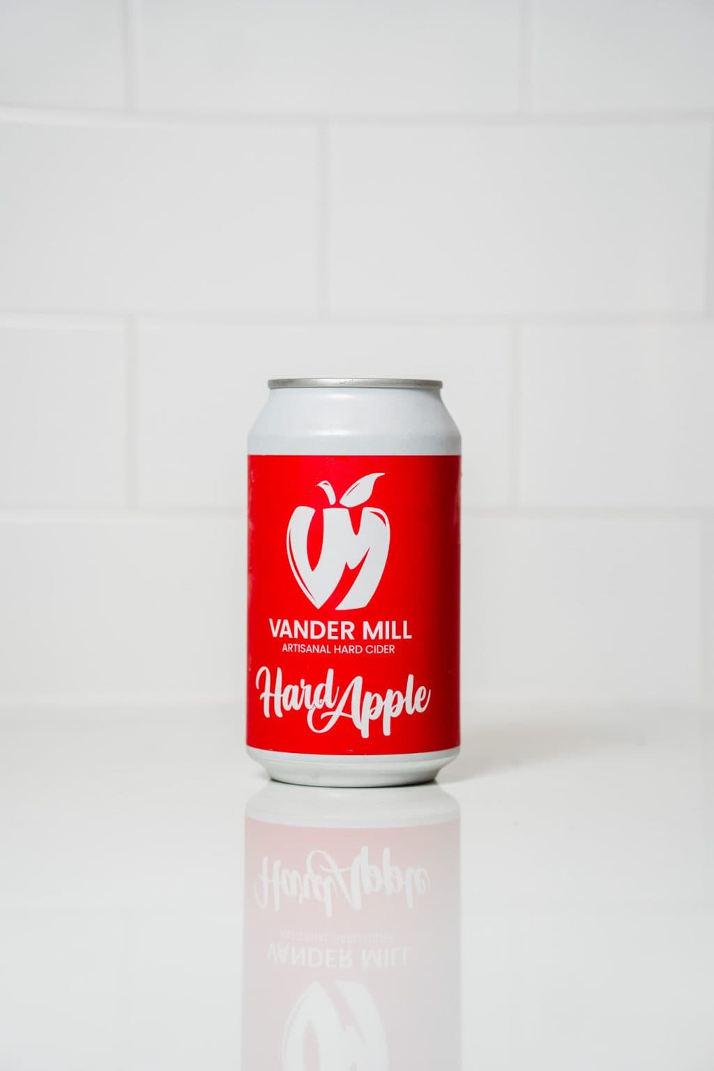 Red Vander Mill Hard Apple Cider can on white background.