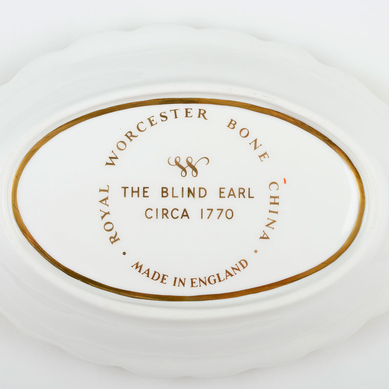 Oval dish