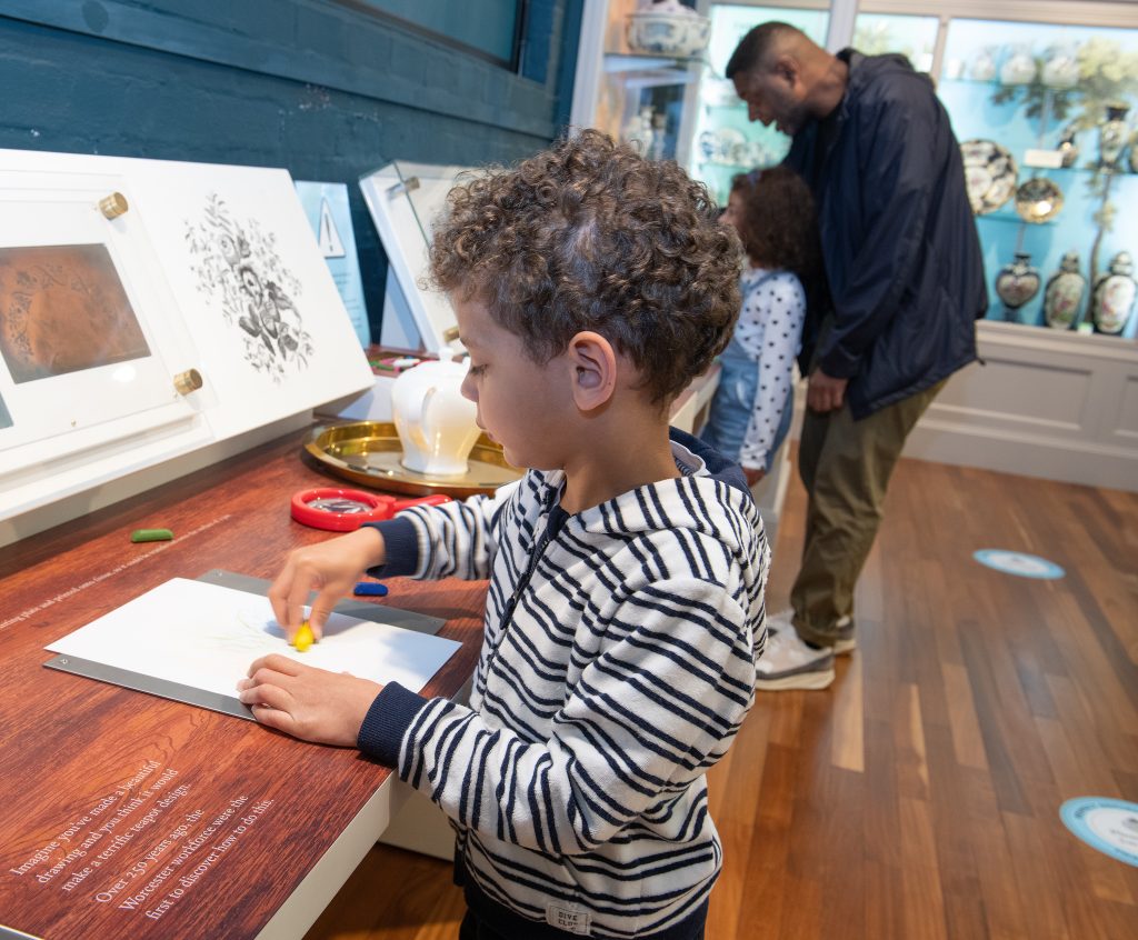 Sketching in Georgian Gallery