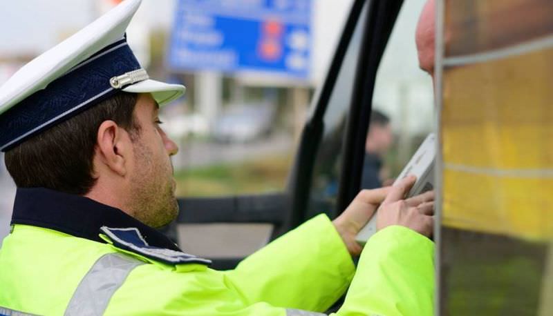 politie verificari microbuz
