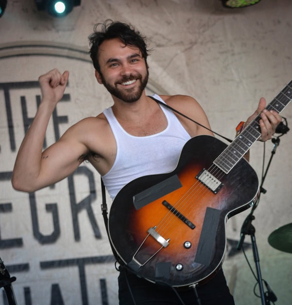 Shakey Graves