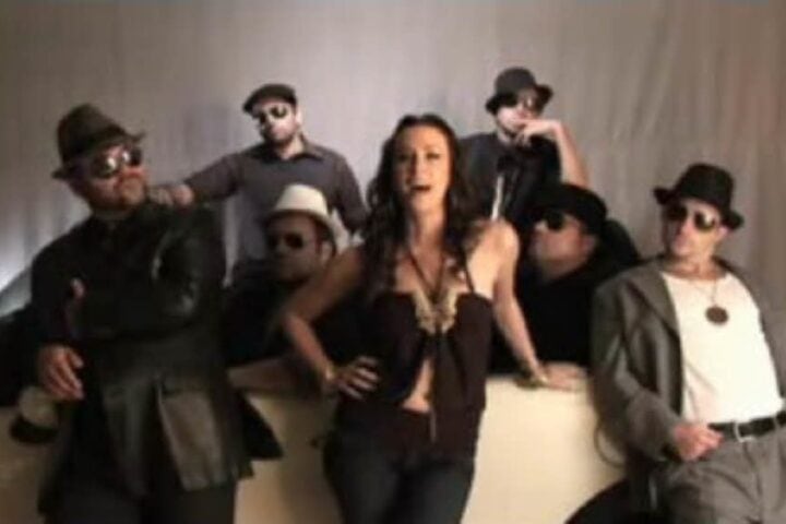 Alanis Morissette, My Humps