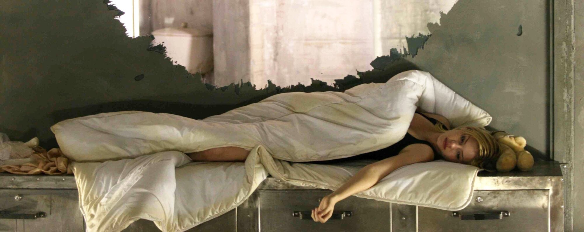 Review Captivity Slant Magazine